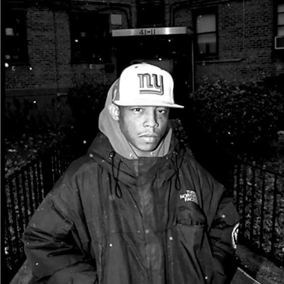 World Famous Queens Bridge long sleeve shirt all sizes available - Picture 10 of 10